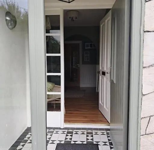 Gateway To Glaslough * Monaghan